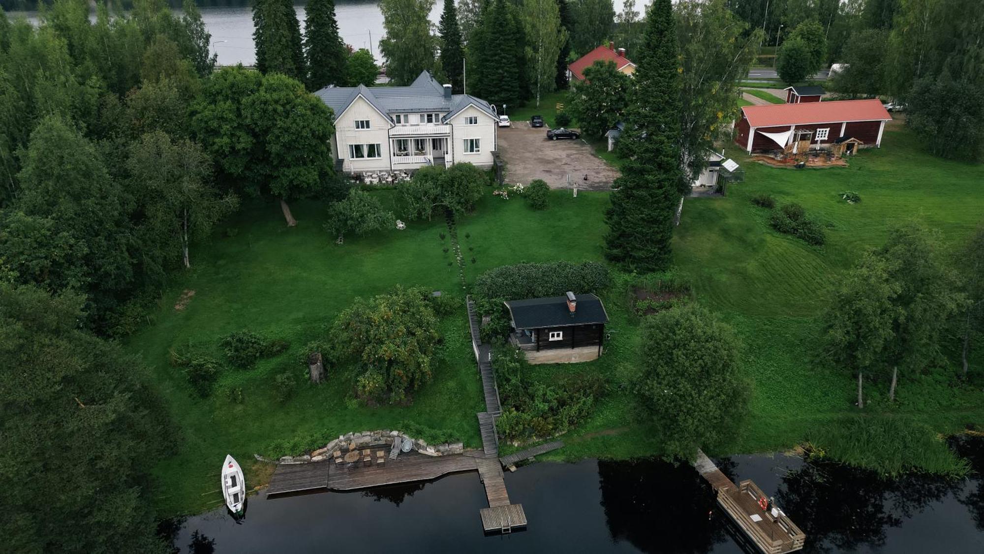 Saarijaerven Ruustinna Oy ซาริแยร์วี ภายนอก รูปภาพ