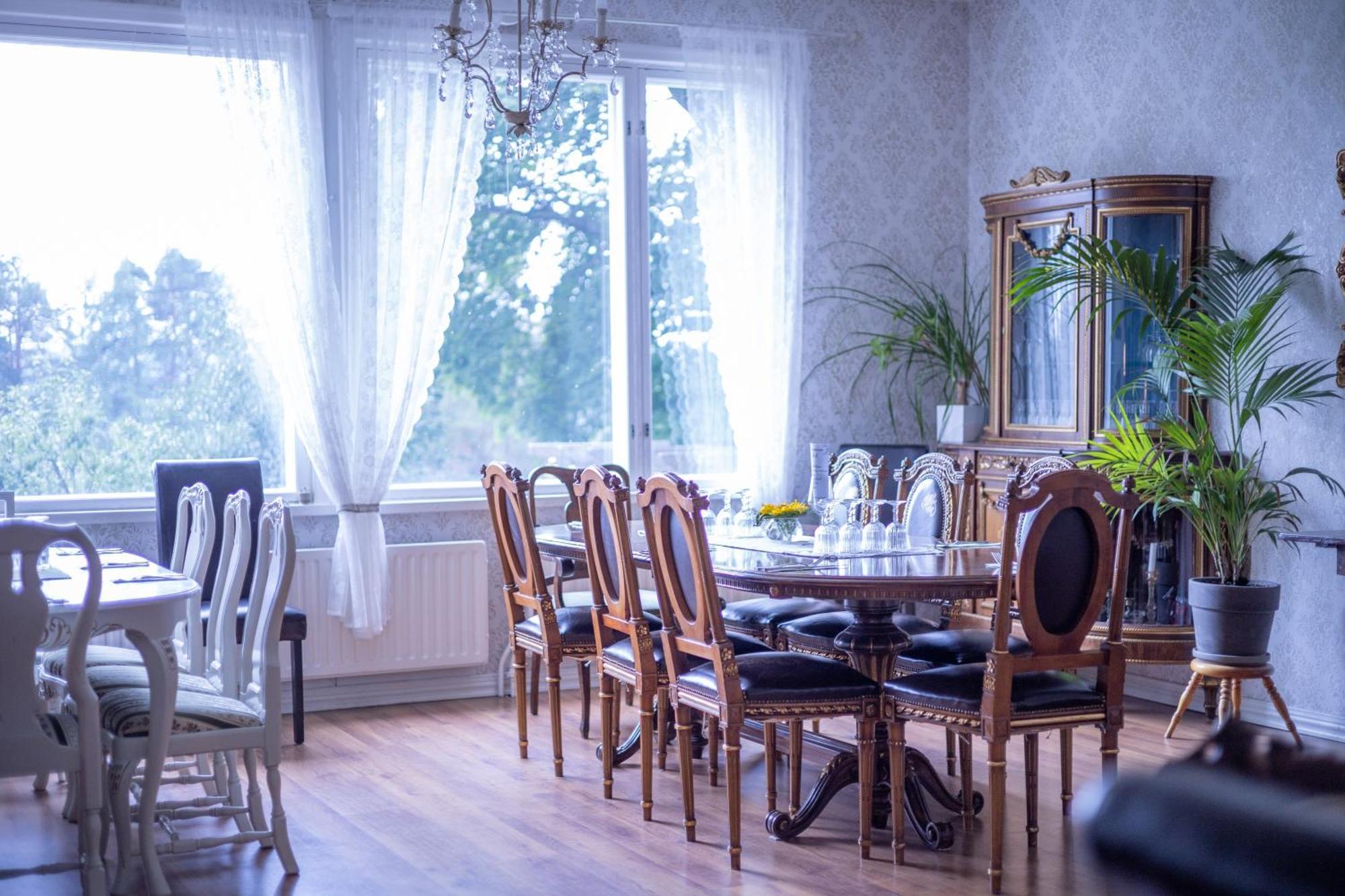 Saarijaerven Ruustinna Oy ซาริแยร์วี ภายนอก รูปภาพ